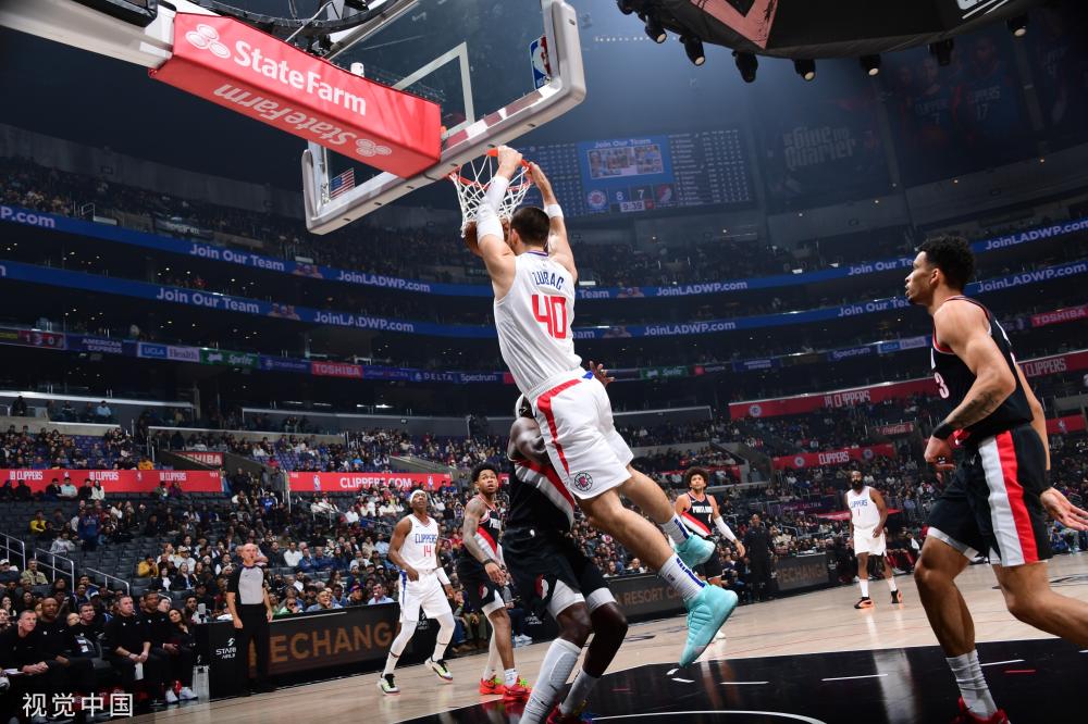 瓦在中场位 瓦在中场位